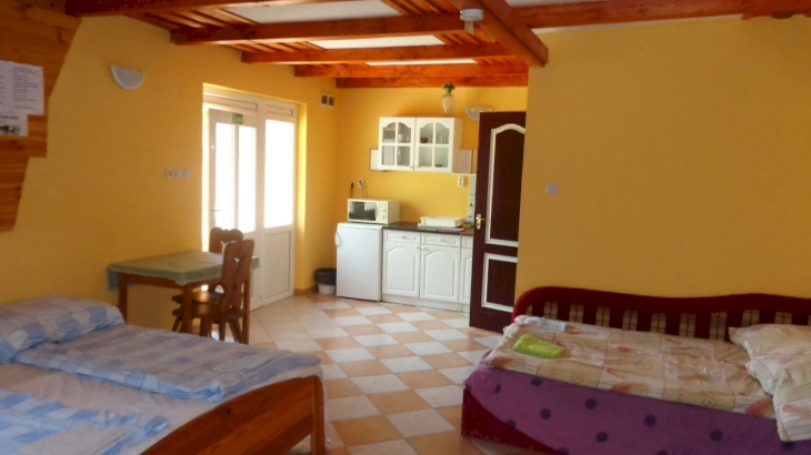 Apartmanház 8 fő – 1. kép