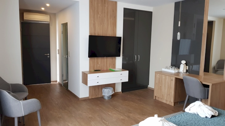 Deluxe erkélyes szoba – 5. kép