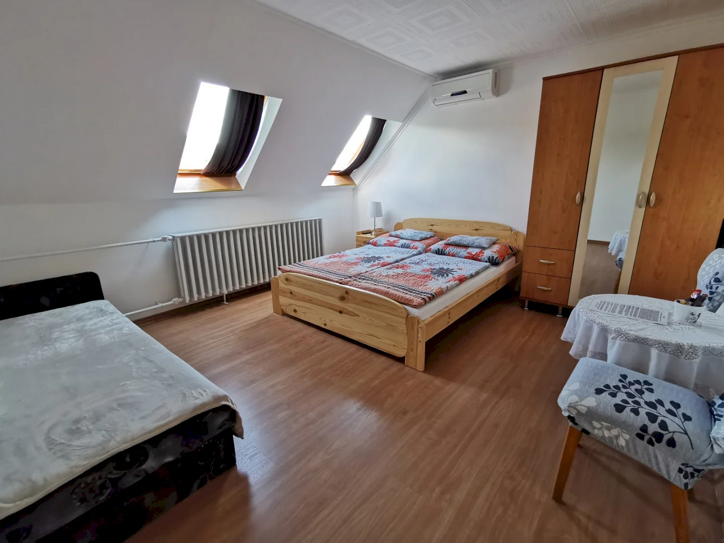 Akácvirág Vendégház és Apartman – 9. kép