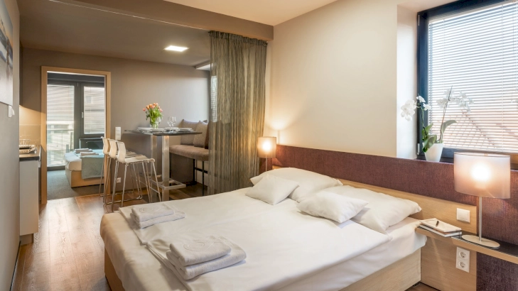 3 légterű apartman - erkélyes – 1. kép
