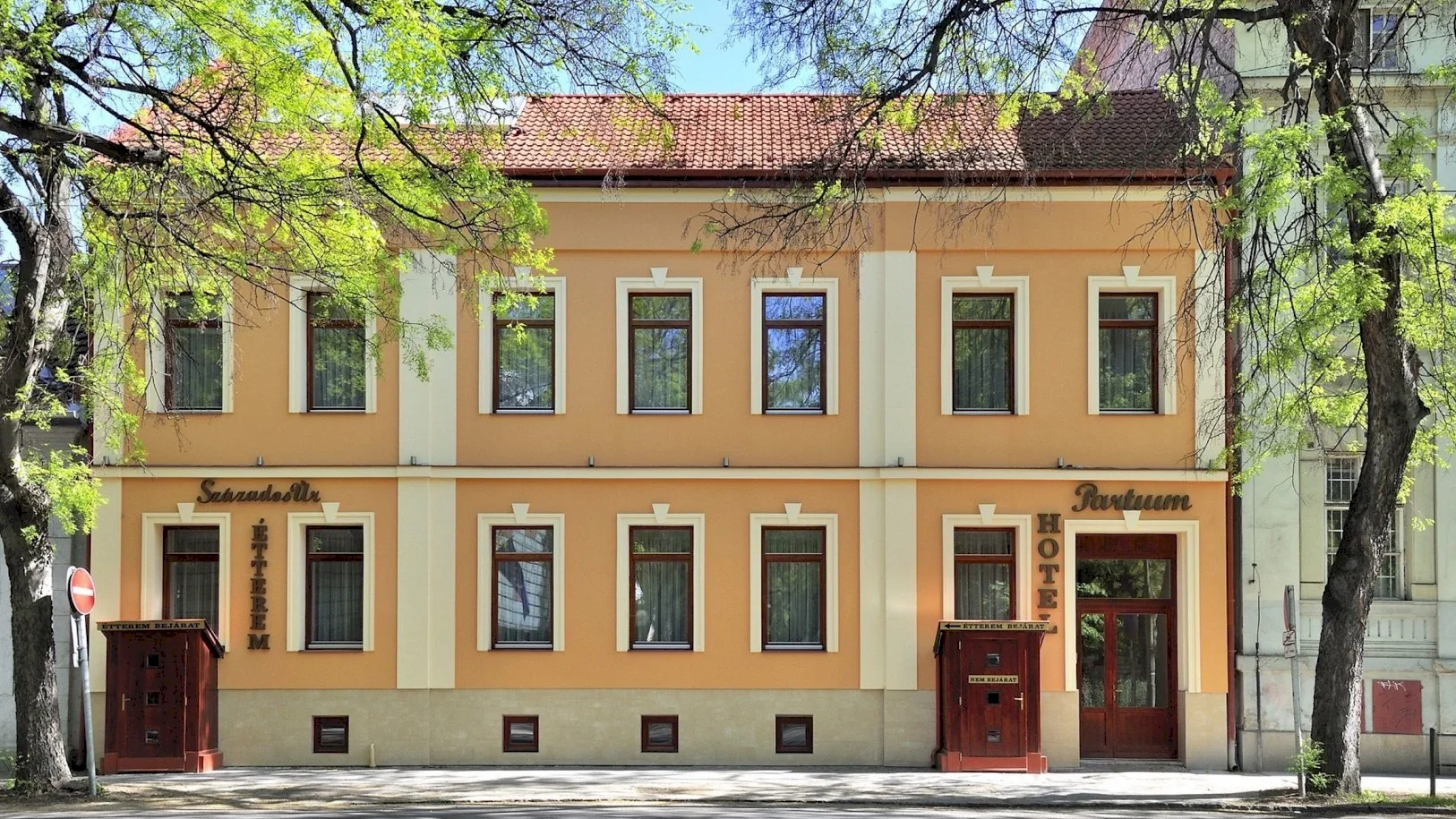 Hotel Partium