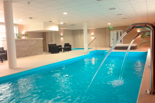 Medián Hotel