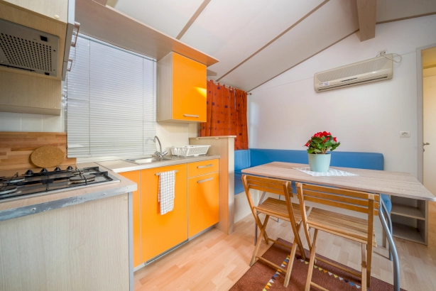 Új Apartmanház – 4. kép