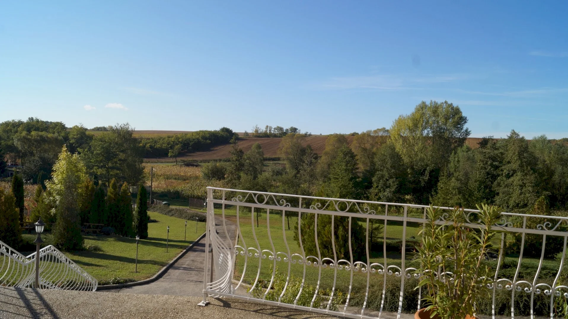 Békesség Szigete Apartman  – 12. kép
