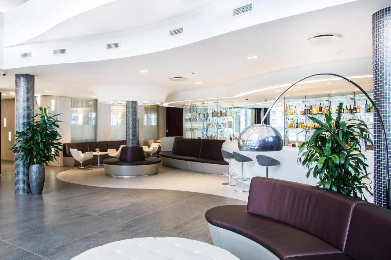Aura Hotel – 6. kép