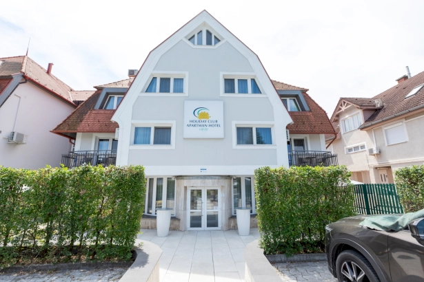 Holiday Club Apartman Hotel