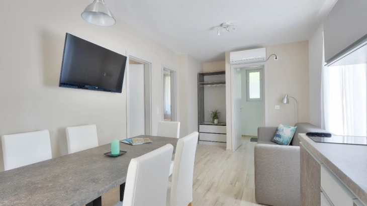 Premium apartman erkéllyel, 2 hálószobás - Villa Olivér 3 – 1. kép