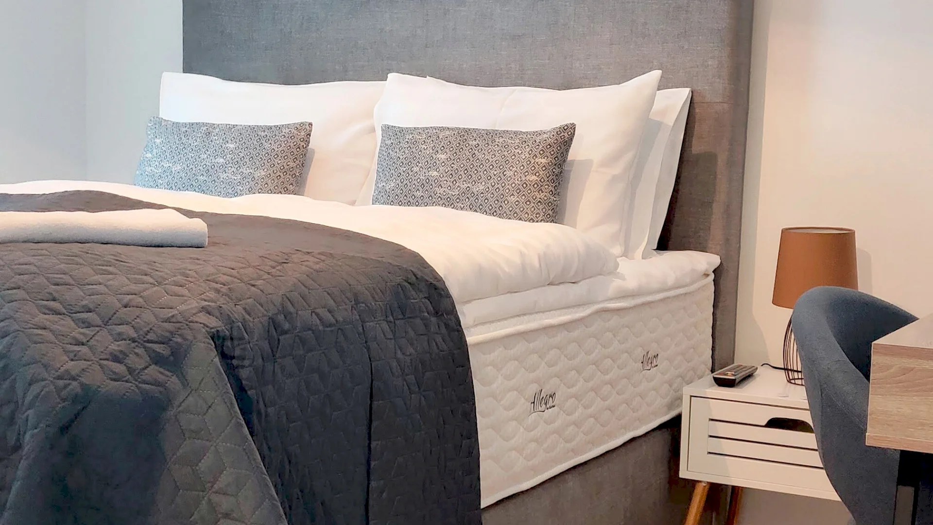 Pe-Ki Lux Apartman Székesfehérvár