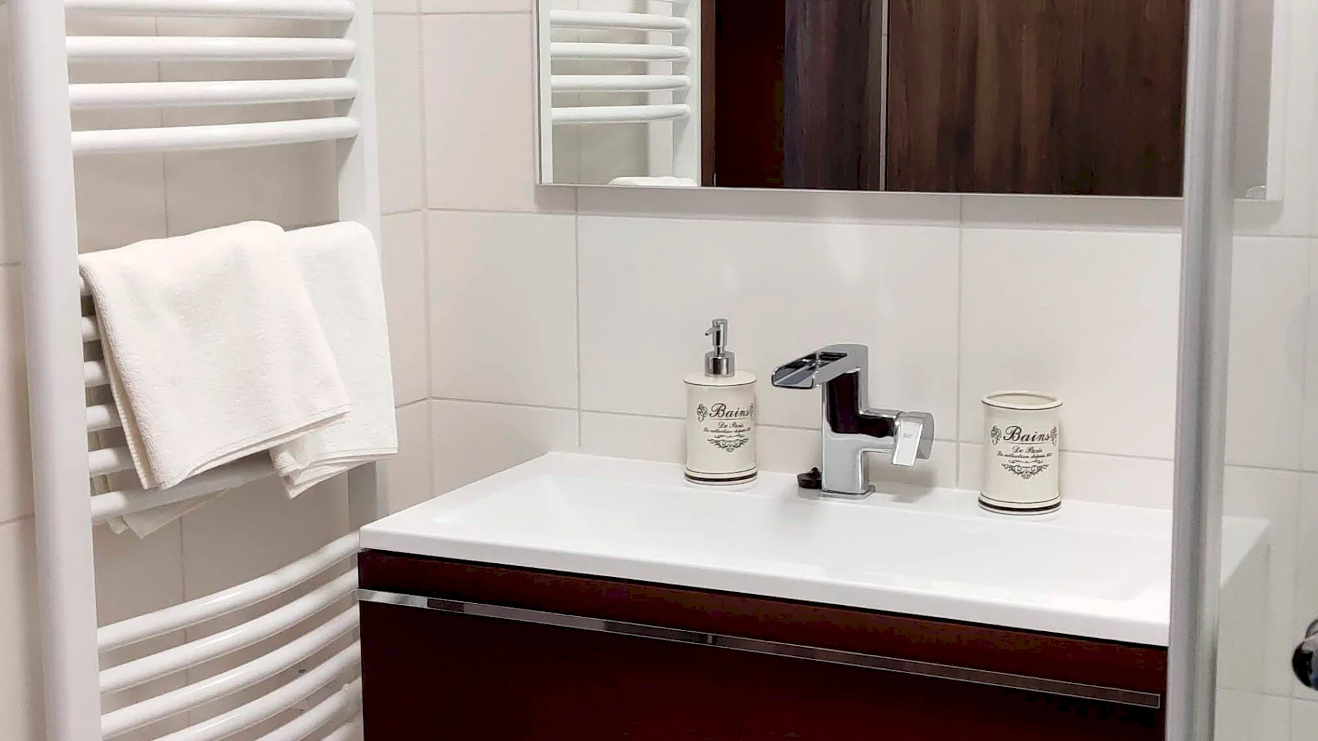 Pe-Ki Lux Apartman Székesfehérvár – 9. kép