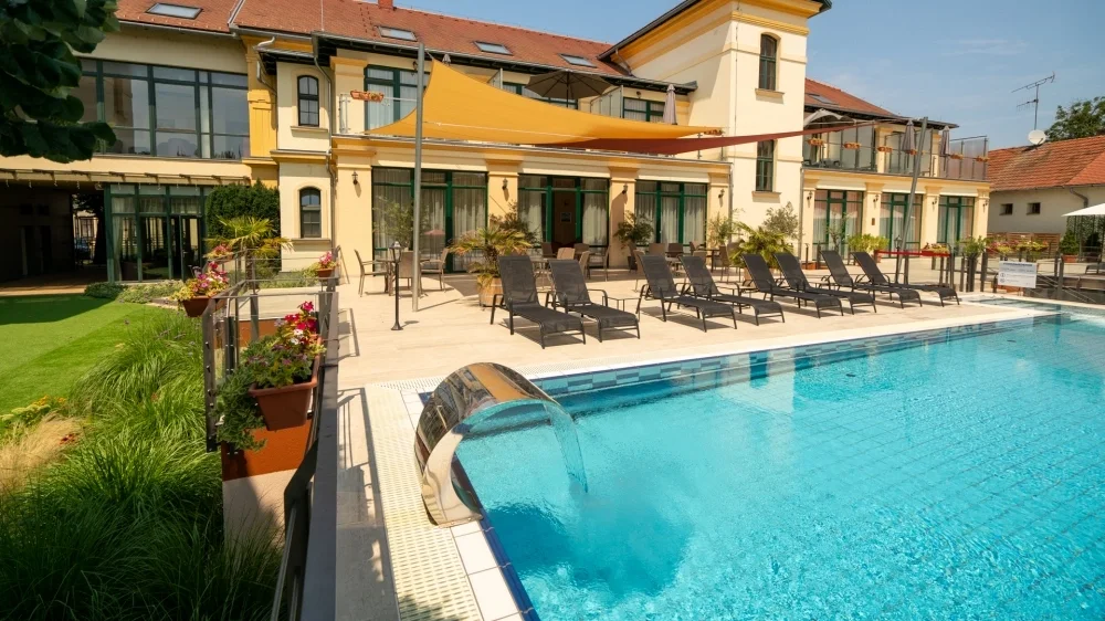Elizabeth Hotel