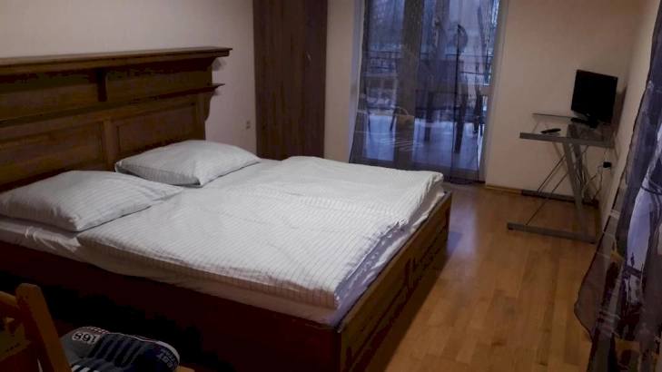 Deluxe szoba kétszemélyes ággyal - erkéllyel – 1. kép