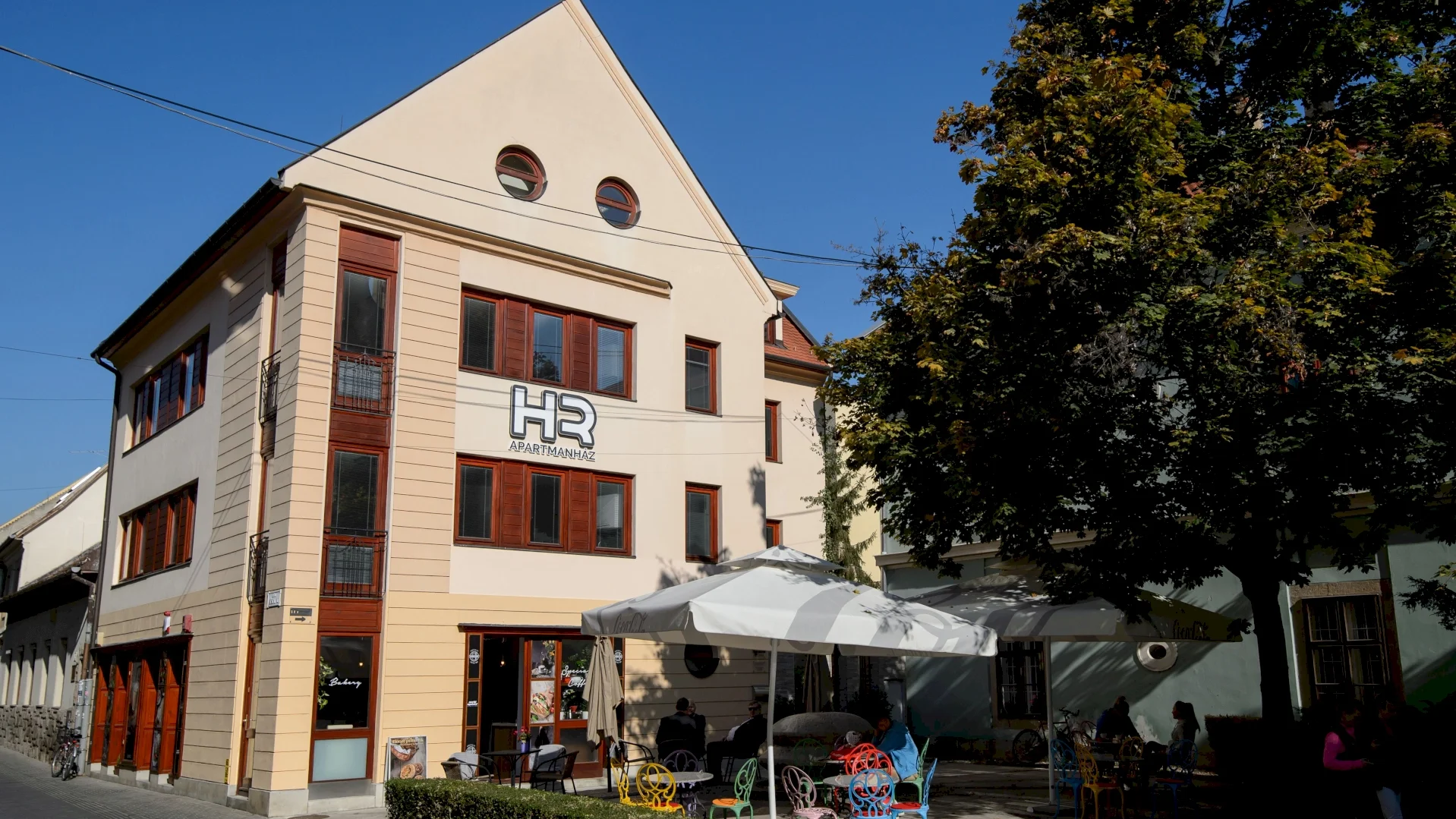 HR Apartmanház – 2. kép