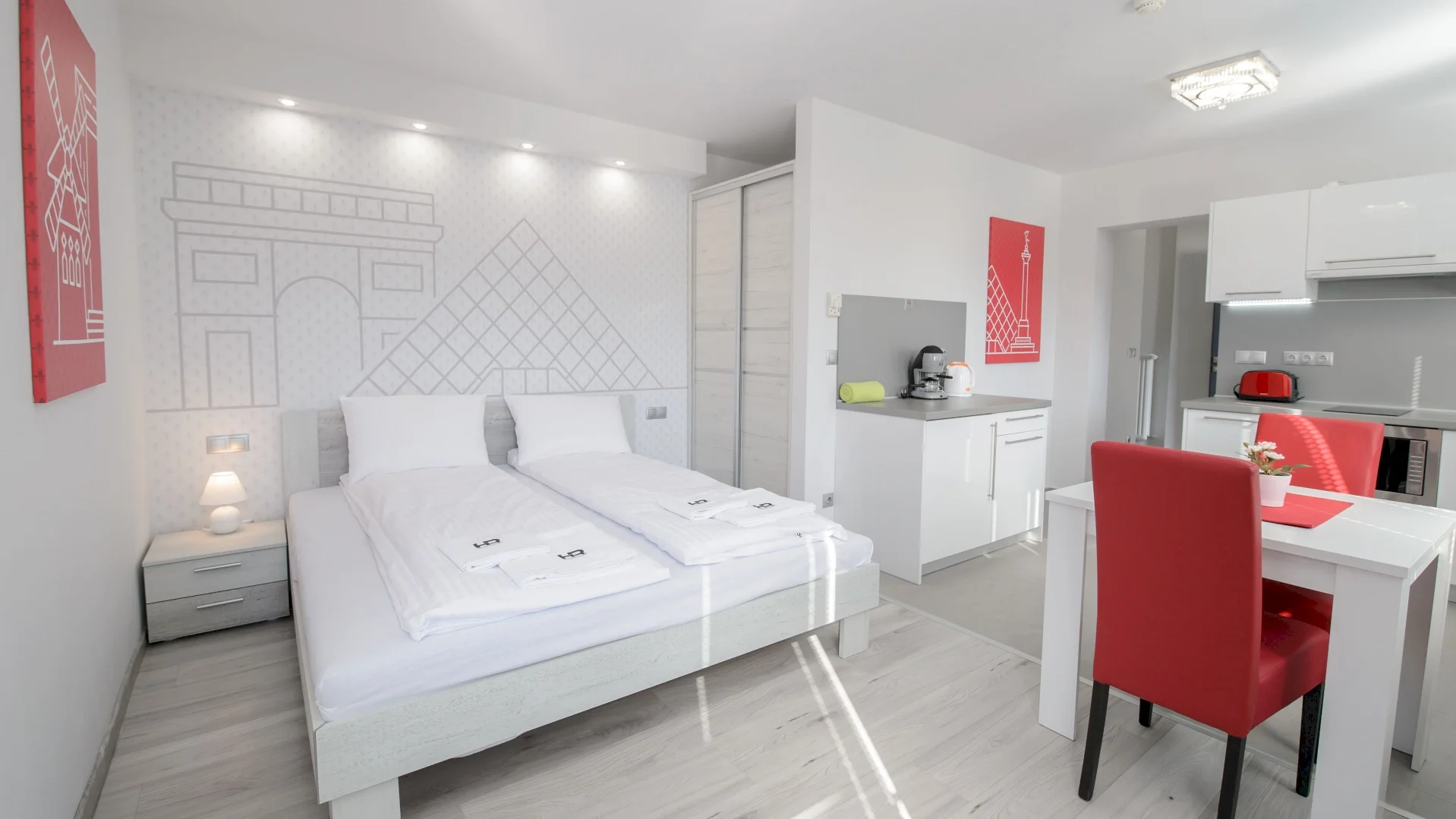 HR Apartmanház