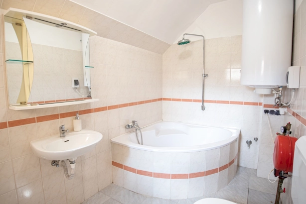 Kárpátalja Ház földszinti apartman – 9. kép