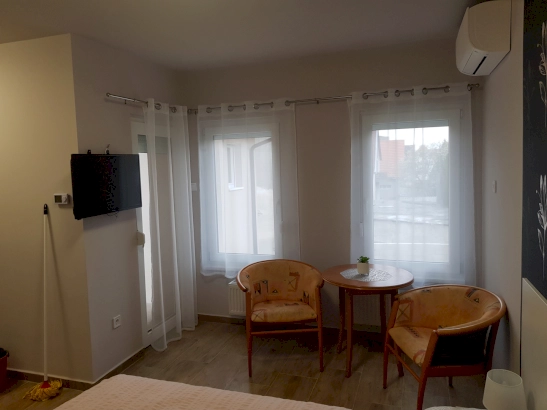Flamingó Apartmanház – 5. kép