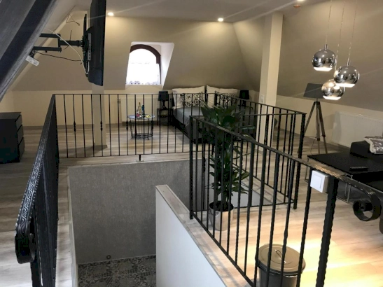 Luxus apartmanszoba – 3. kép