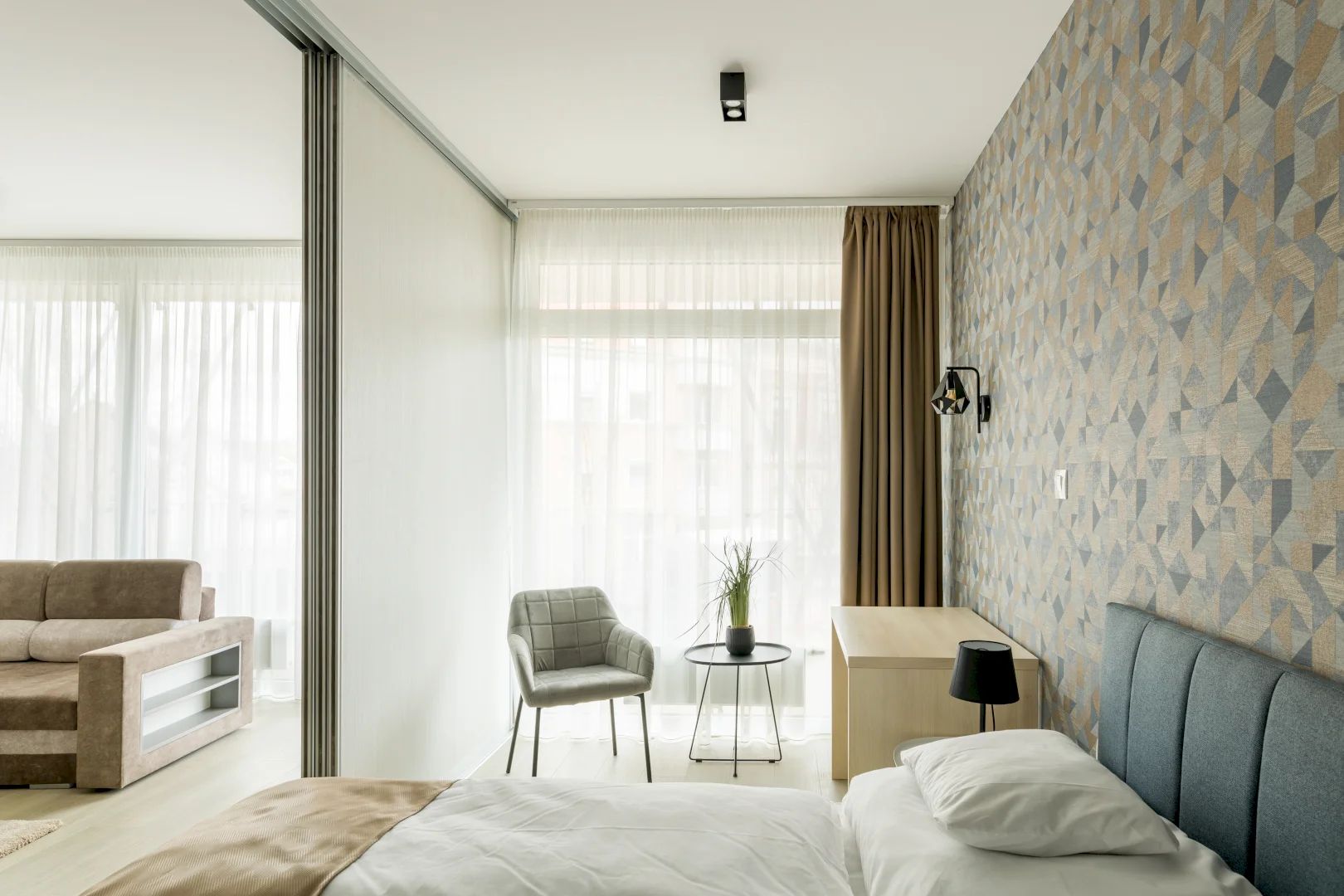 Párizs Garden Apartments – 13. kép