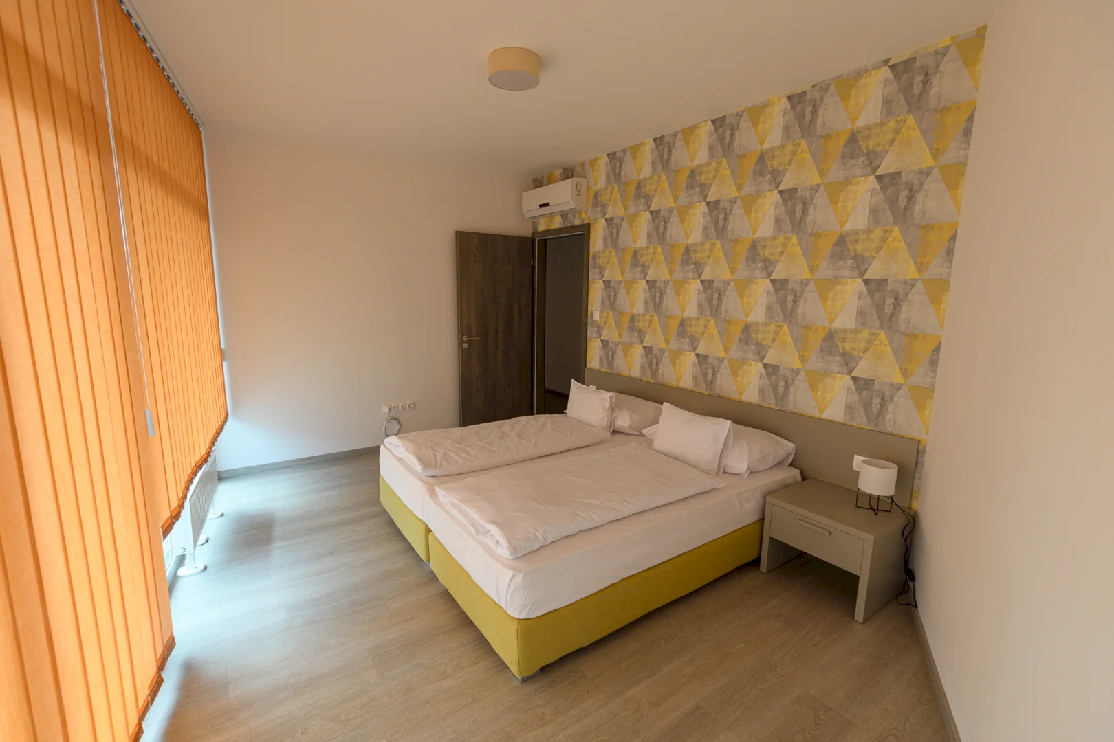 Párizs Garden Apartments – 3. kép