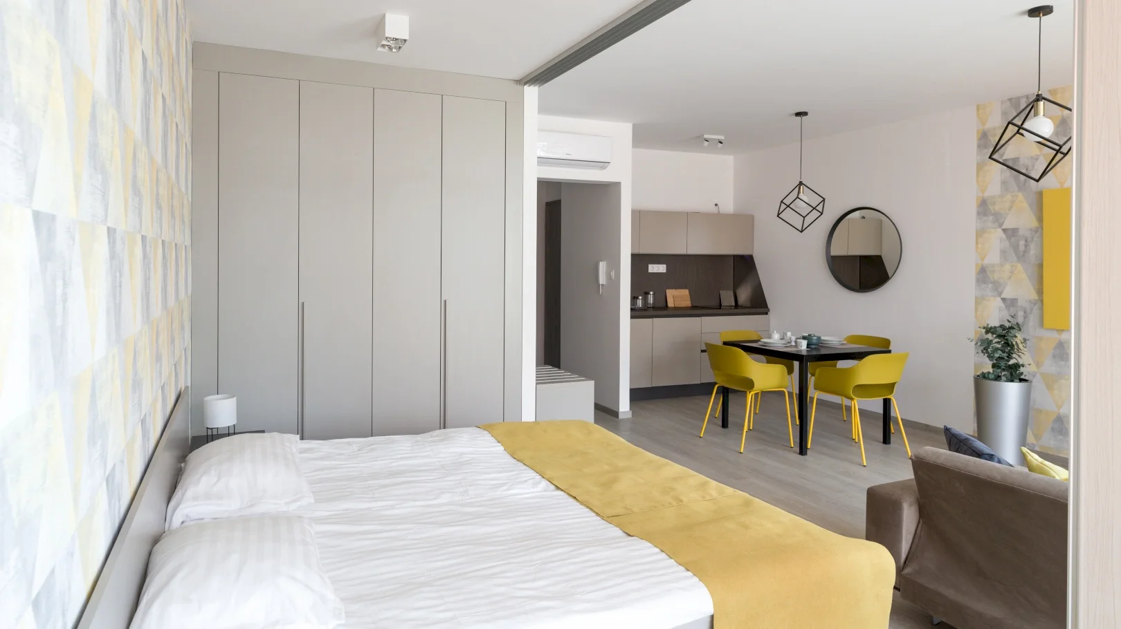 Párizs Garden Apartments