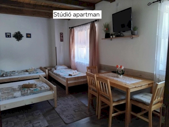 Stúdió 4 + 1 fős apartman külön bejárattal – 1. kép