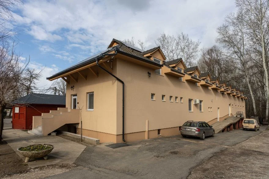 Tiszacsegei Halászcsárda és Panzió