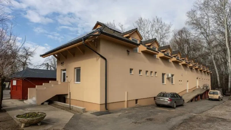 Tiszacsegei Halászcsárda és Panzió