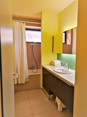 G1 - földszinti négy fős apartman, medencére nyíló kilátással – 5. kép