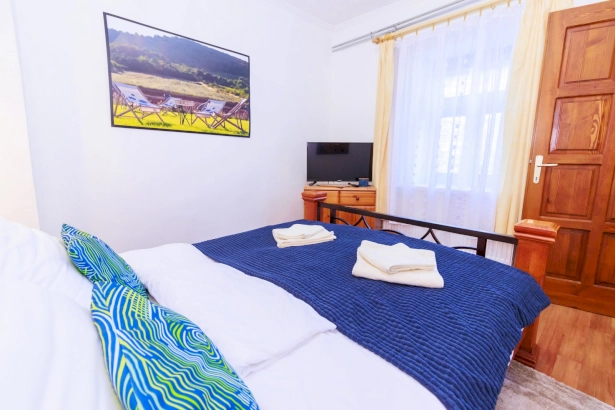 Kétágyas Apartman saját konyhával – 3. kép