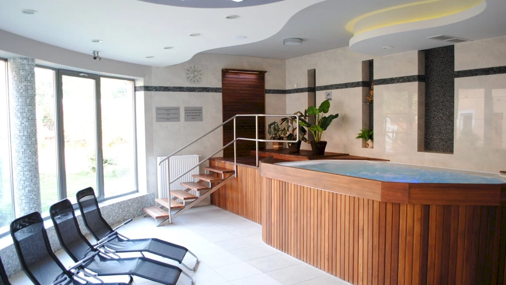 Hotel Viktória – 28. kép