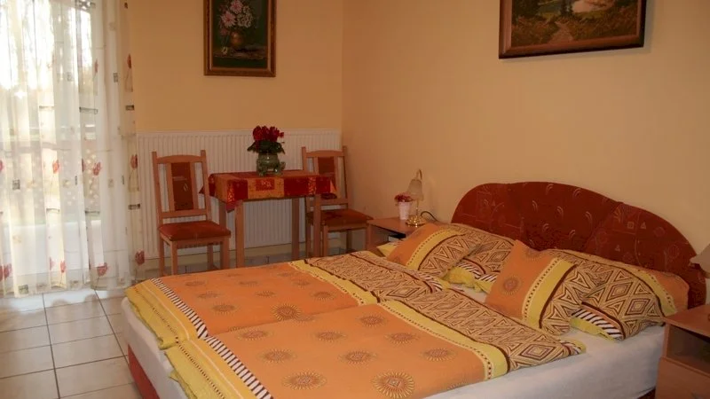 Korona Apartmanház – 14. kép