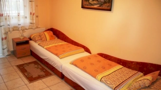 Korona Apartmanház – Szobák