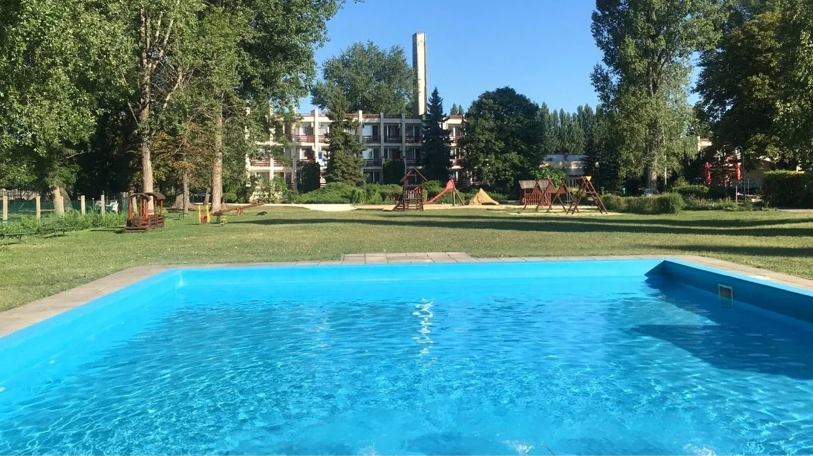 Nereus Park Hotel