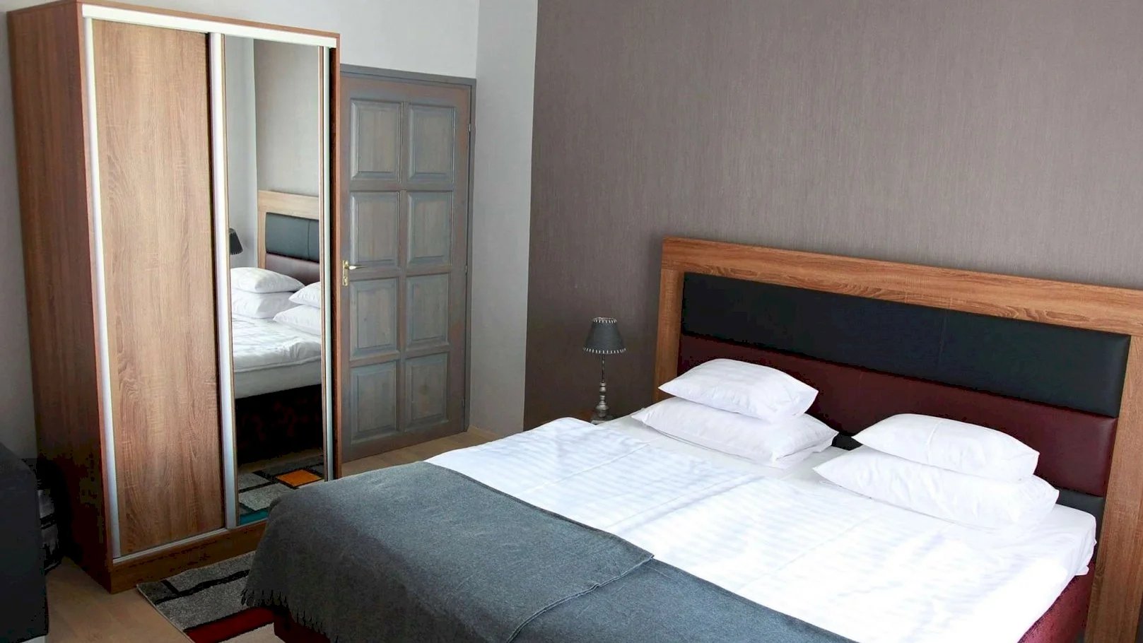 Hotel Portré – 5. kép