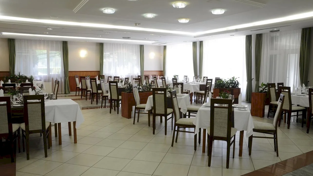 Garden Hotel Wellness és Konferencia – 33. kép