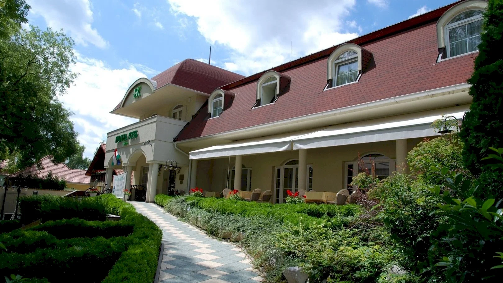 Hotel Kiss – 10. kép
