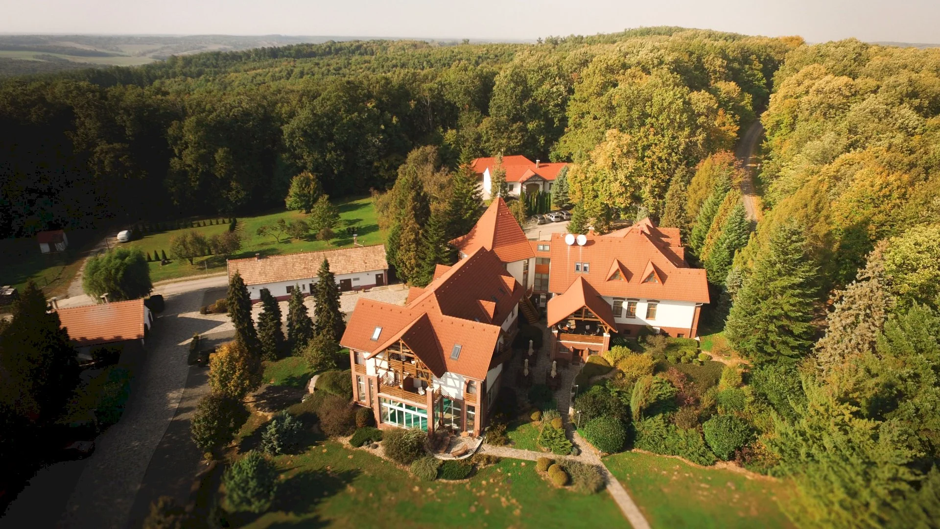 Hotel Kardosfa*** Ökoturisztikai és Konferenciaközpont