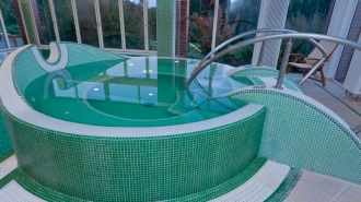 Hotel Kardosfa*** Ökoturisztikai és Konferenciaközpont – Wellness