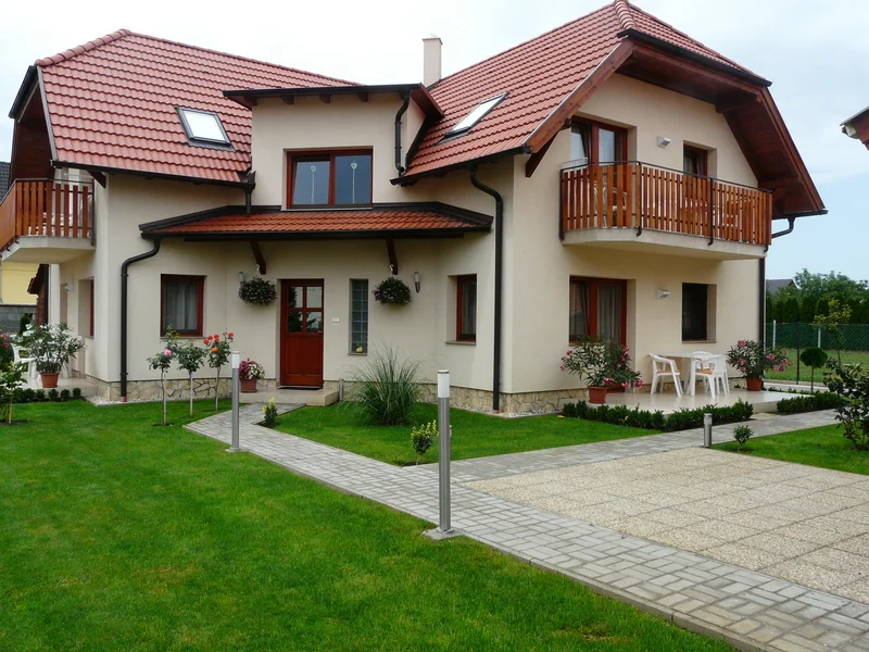Anna Apartman