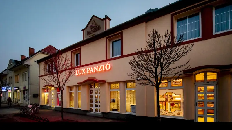 Lux Panzió